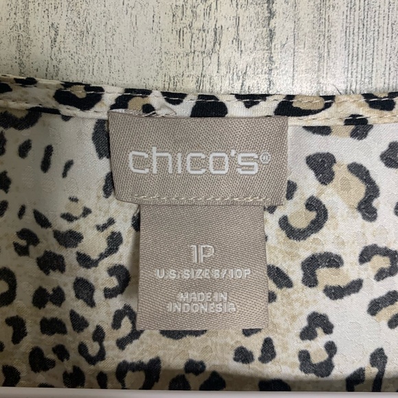 Chico’s Animal Print Petite Blouse - Picture 3 of 5